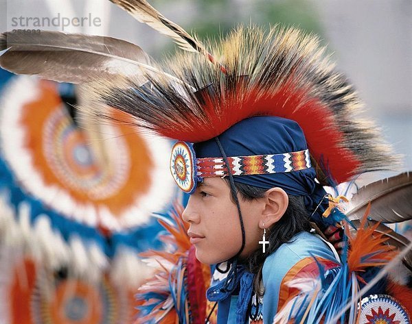 10520112,  Amerika,  Indianer,  Cheyenne Boy,  Indianer,  Oklahoma,  Red Earth Festival,  USA,  Amerika,  Nordamerika