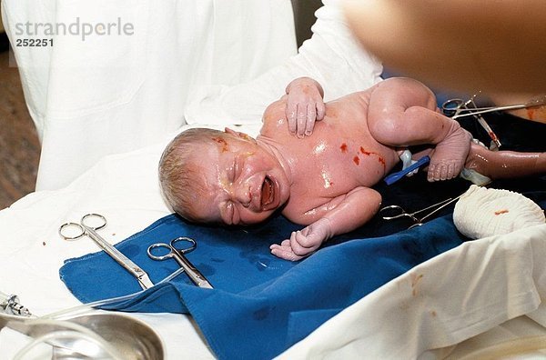 10120119,  Baby,  Baby,  Kind,  Again-geboren,  ersten Schrei,  Geburt,  Medizin