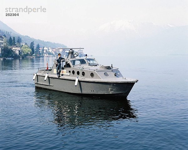 10159922,  Grenze,  Grenzschutz,  Lago Maggiore,  See,  Meer,  Pflicht,  Zoll,  Motorboot,  Militär,  Schnellboot,  Motorboot-Unternehmen