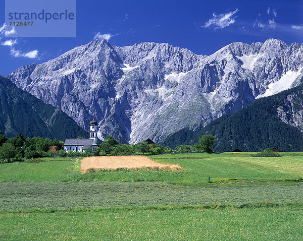 Kornfeld , Panorama , Europa , Berg , Sommer , Natur , Kirche , Wiese , Österreich , Tirol