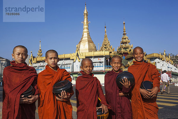 Junge - Person , fünfstöckig , Buddhismus , Myanmar , Mönch , Asien , Pagode , Stupa