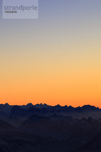 Panorama , Europa , Berg , Morgen , Konzept , Silhouette , Himmel , Sonnenaufgang , Abstraktion , Alpen , Ansicht , Westalpen , Abenddämmerung , schweizerisch , Schweiz , Dämmerung