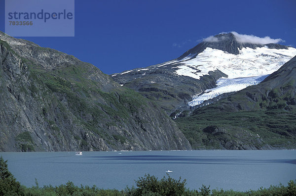 Kälte , Wasser , Berg , See , Boot , Landschaftlich schön,  landschaftlich reizvoll , Sonnenlicht , Alaska , Entspannung