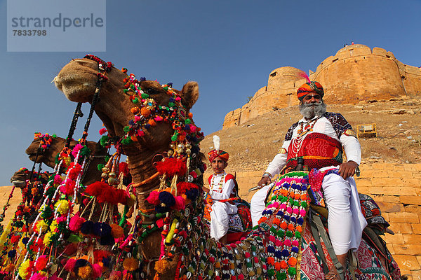 Fest,  festlich , Party , Attraktivität , fahren , Tourist , Wüste , Festung , Dekoration , Festival , Asien , Kamel , Indien , Jaisalmer , Rajasthan
