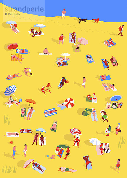 Menschen liegen an einem Strand entspannt in der Sonne