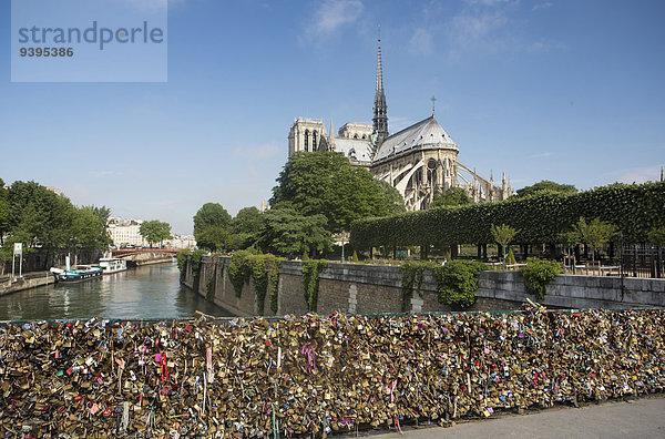 Paris, Hauptstadt, Frankreich, Liebe, Reise, Großstadt, bunt, Brücke, Fluss, Kathedrale, Kabine, Seine, Notre Dame, Hardware, Tourismus