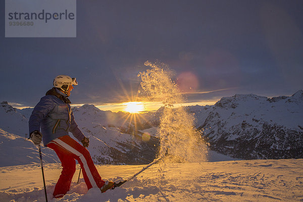 Berg, Winter, Mann, Skifahrer, Sonnenuntergang, Kanton Graubünden