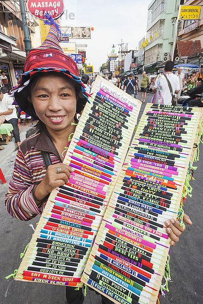 Bangkok, Hauptstadt, Frau, verkaufen, Thailand, Straßenverkehr