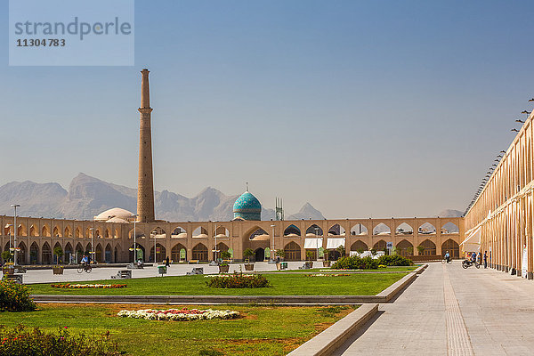 Iran,  Stadt Isfahan,  Ali-Masjid-Moschee,  Platz