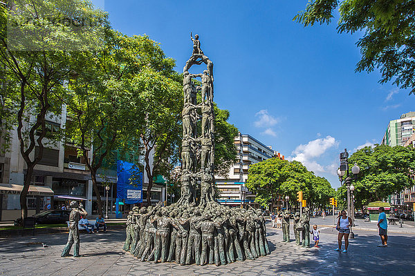 Spanien,  Katalonien,  Tarragona City,  Avenida Ramblas,  Castellers Monument