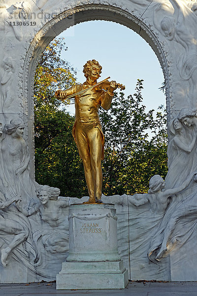 Johann Strauss,  Strauss,  Denkmal