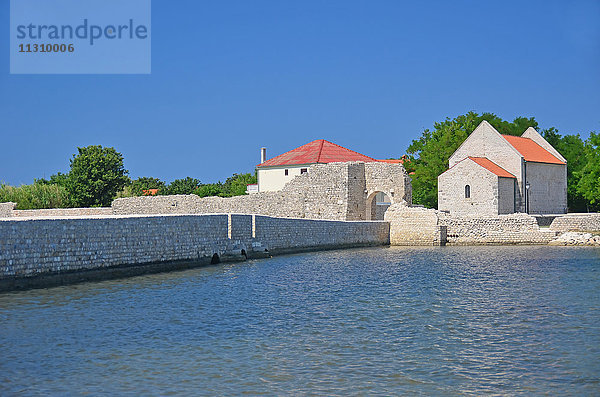 Der Eingang zur antiken römischen Inselstadt Nin,  in der Nähe von Zadar in Kroatien.