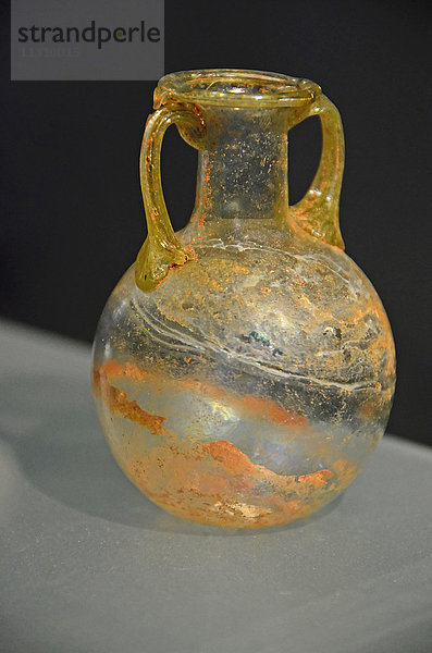 Antike römische elegante Glasvase mit attraktiver goldener Maserung und goldenen Henkeln