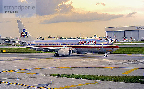 USA,  Florida,  Flughafen Miami,  Flugzeug der American Airlines