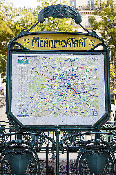 Frankreich,  Paris,  Menilmontant boulvard,  U-Bahn-Station Menilmontant.