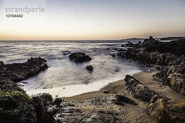 Meereslandschaft bei Sonnenaufgang,  Gebiet Monterey Bay,  Kalifornien,  USA