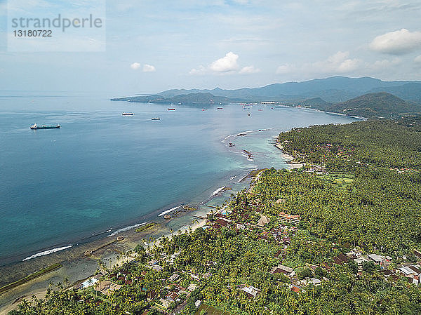 Indonesien,  Bali,  Luftaufnahme von Candidasa