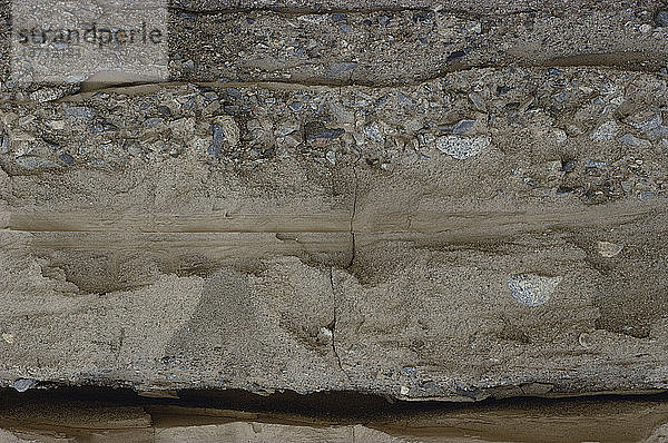 Cross-section of sands and gravels deposited by braided rivers in the Qaidam Basin,  Qinghai Province,  China.