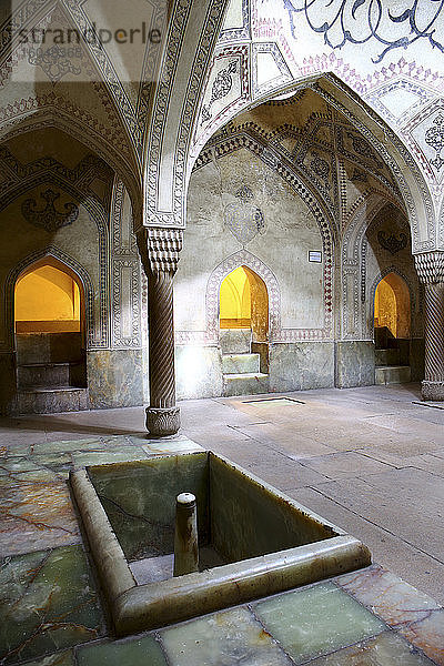 Iran,  Provinz Fars,  Shiraz,  Vakil-Badehaus innen