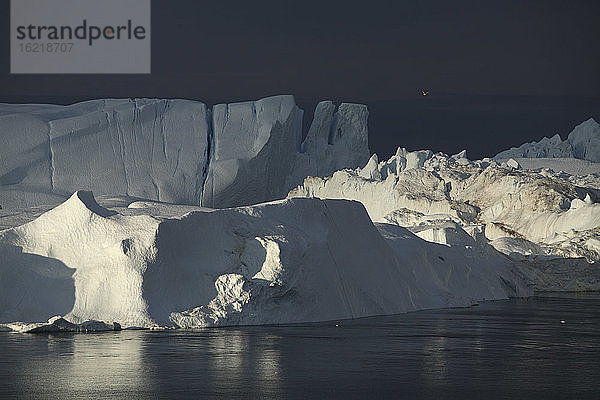 Grönland,  Ilulissat,  Eisberg