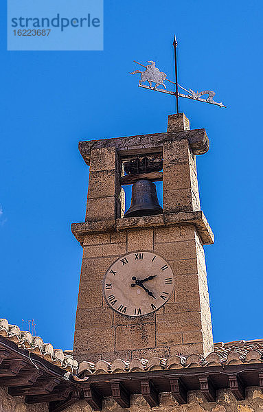 Spanien,  Autonome Gemeinschaft Aragonien,  Provinz Teruel,  Dorf Albarracin (Schönstes Dorf Spaniens),  Glockenturm des Rathauses